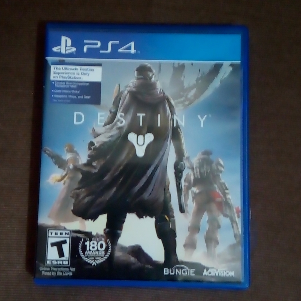 PS4 Game Bundle - Picture 3 of 3